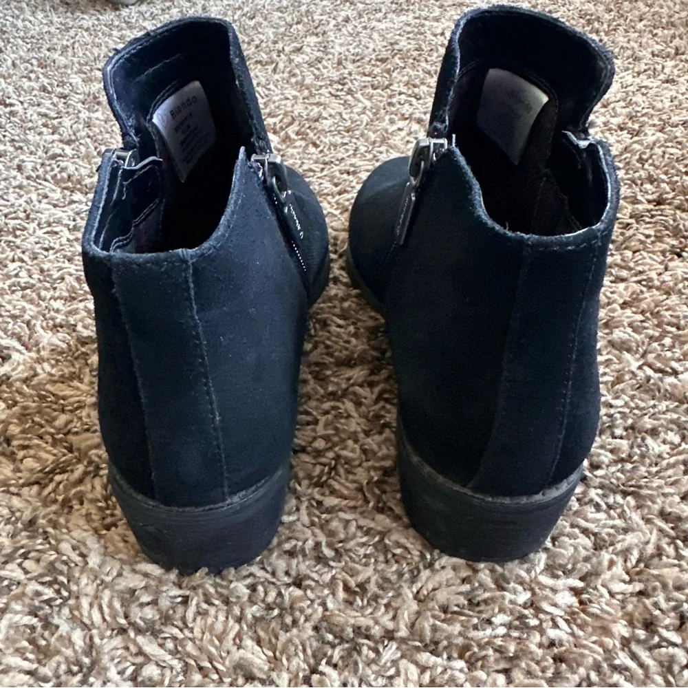 Blondo Women’s Black Suede Liam Ankle Booties‎ Double Zip Waterproof Size 6.5